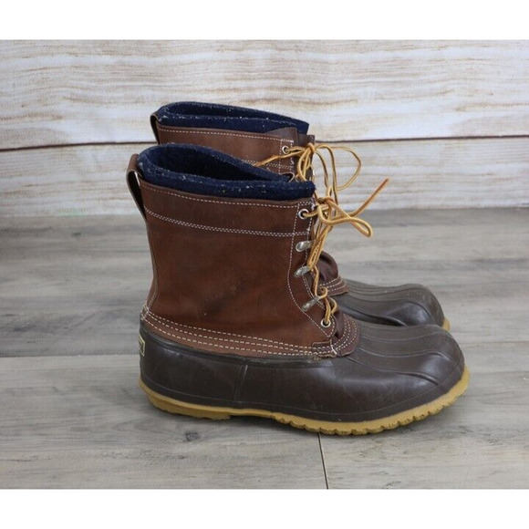 ll bean duck boots in store